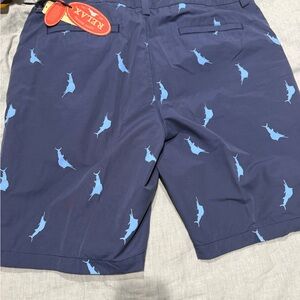 NWT Tommy Bahama relax shorts sz 40